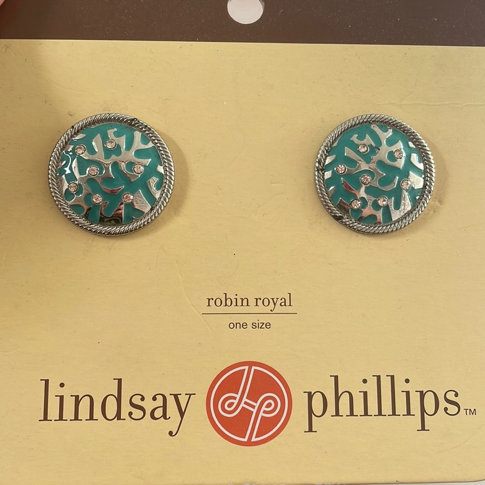 Lindsey Phillips interchangeable snaps